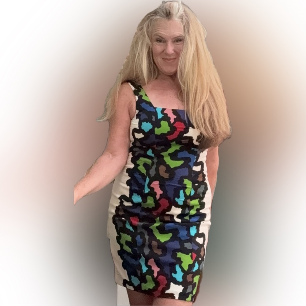 ❤️Joseph RibbKoff White with Puzzle Piece Midi Dress size 6